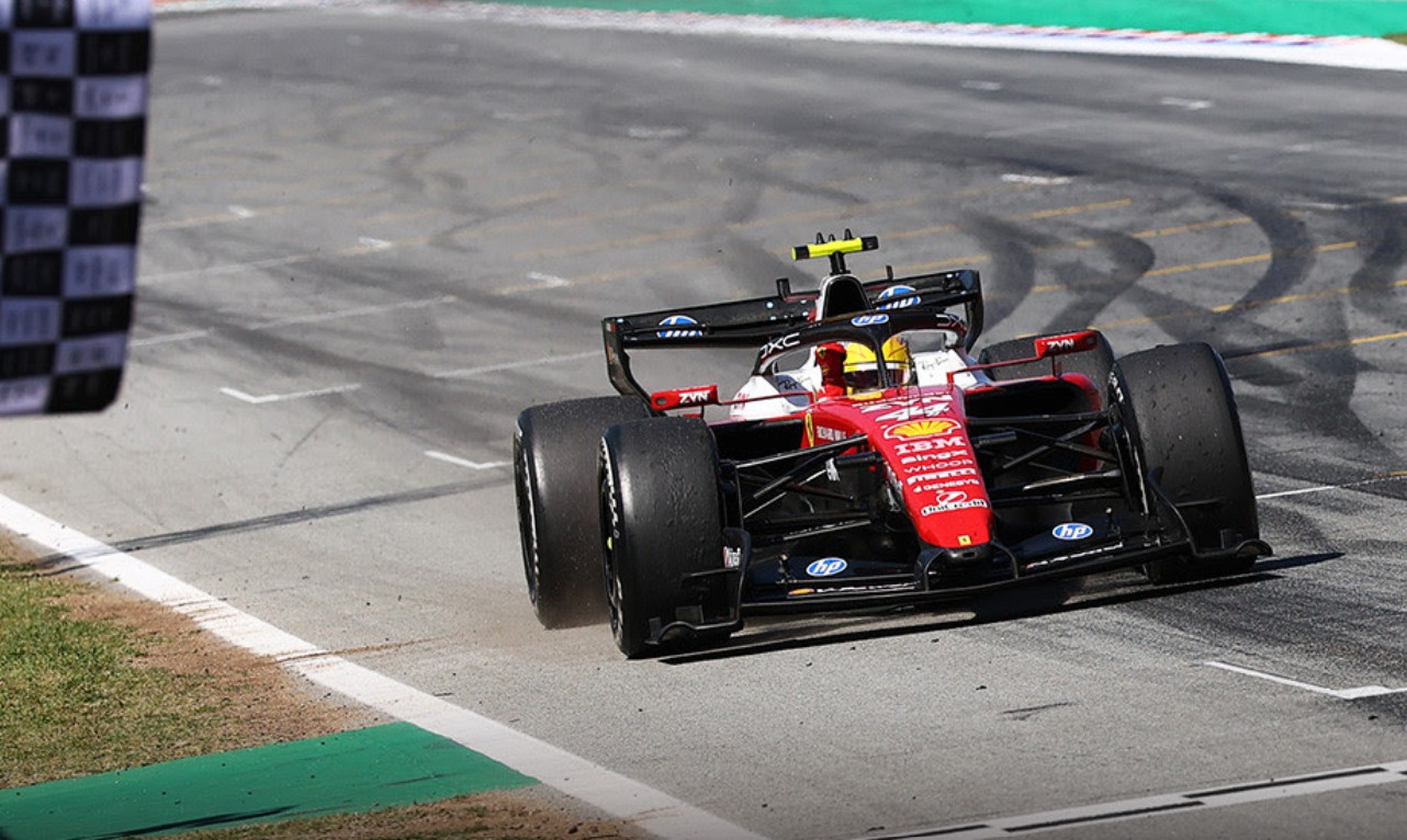 Lewis Hamilton (Ferrari), vainqueur en Espagne