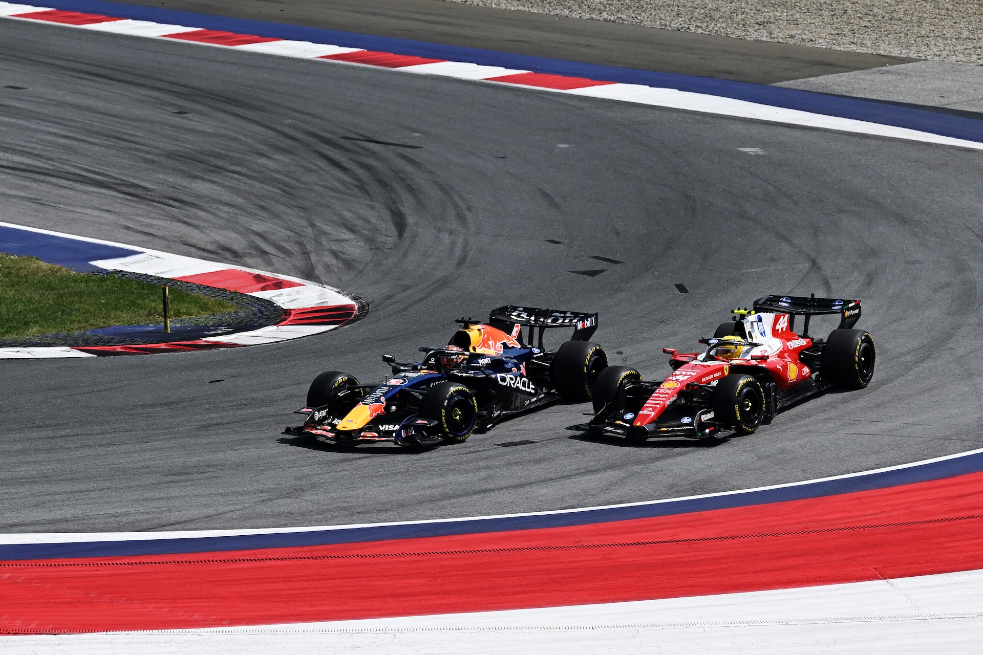 Verstappen & Hamilton - Autriche 2026 - Red Bull