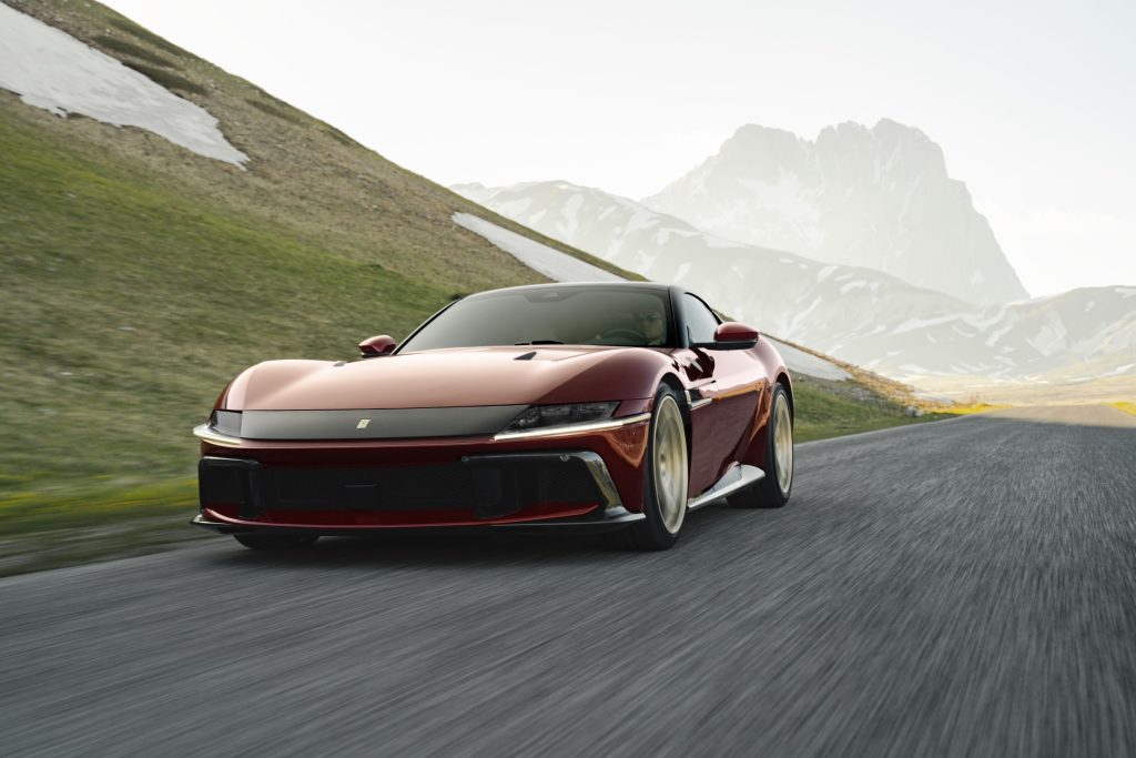 Ferrari 12Cilindri Manuale : un V12 destiné aux puristes