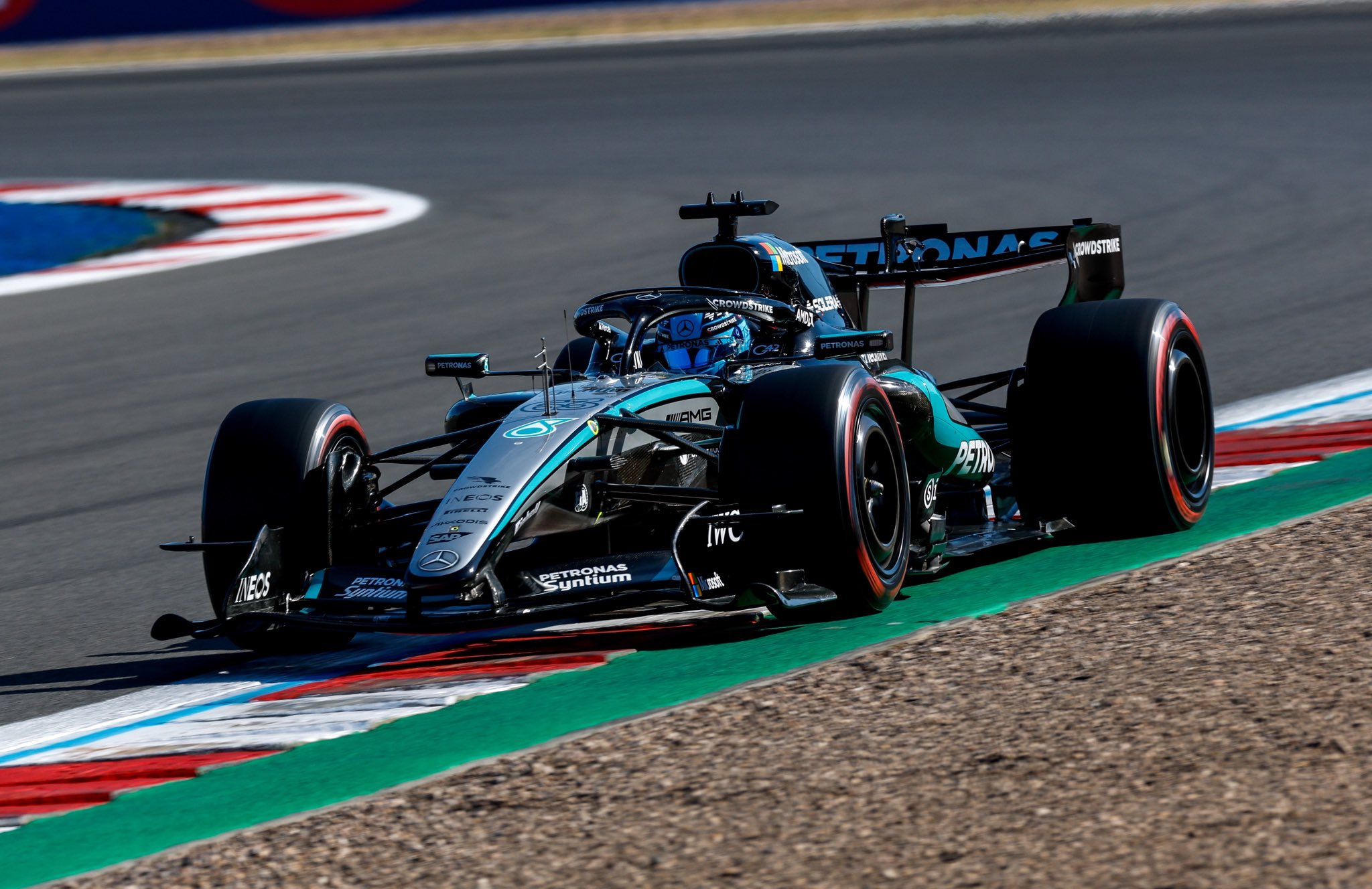Russell ne comprend pas sa sortie de piste en qualifications