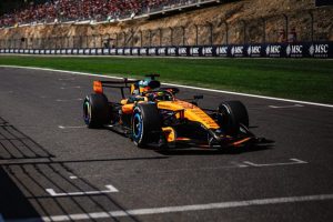 McLaren dévoile une importante évolution de la MCL40 en Hongrie