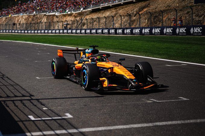 McLaren dévoile une importante évolution de la MCL40 en Hongrie