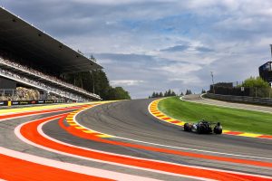 Antonelli domine les EL3, Hamilton termine dans le mur à Spa