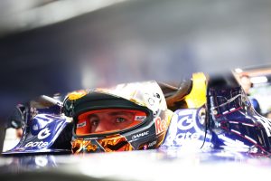 Hongrie : Sainz averti, Verstappen échappe à une sanction