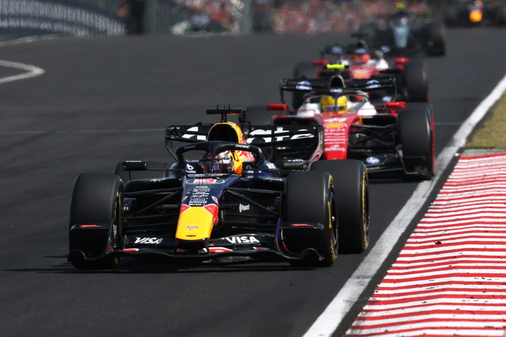 Verstappen : "J’essayais simplement de survivre" en Hongrie