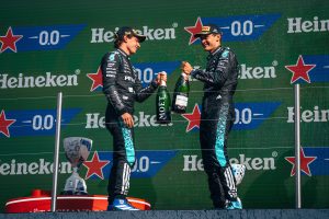 Steiner pense que Russell doit désormais soutenir Antonelli chez Mercedes