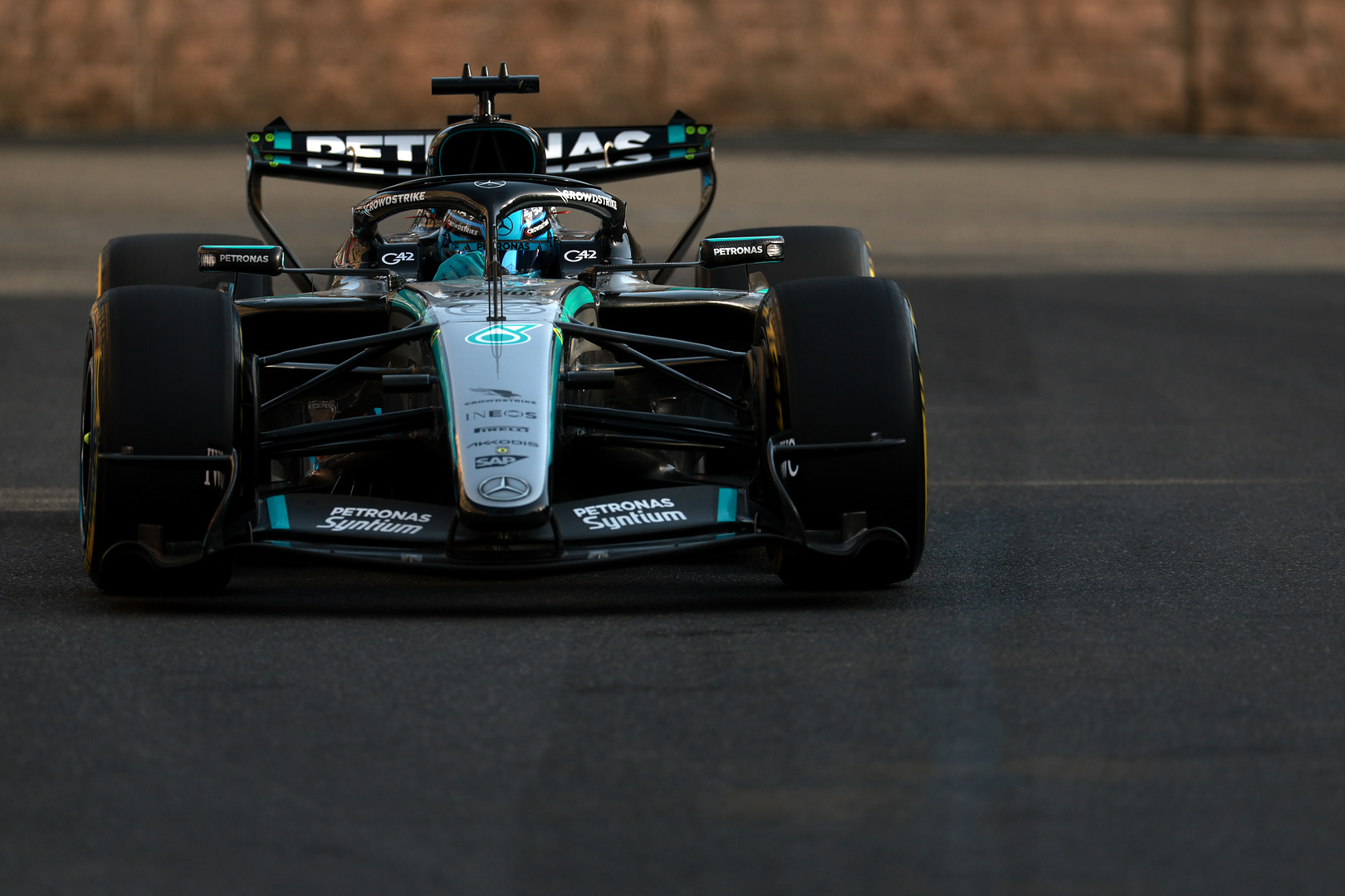 Russell - Bakou 26 - Mercedes