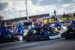 Verstappen raconte le "chaos" de son incroyable défi à Silverstone